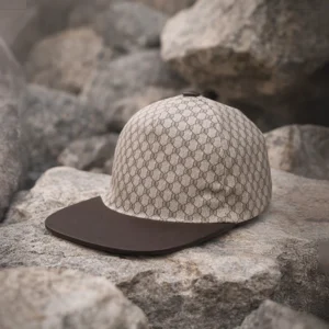 Caps